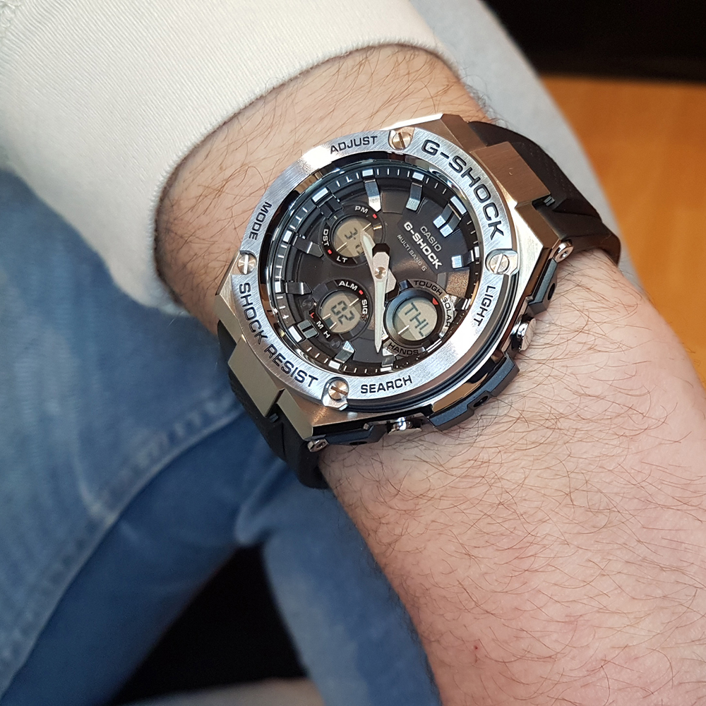 G-Shock G-Steel GST-W110-1AER G-Steel Tough Solar horloge • EAN:  4971850028222 • Horloge.be