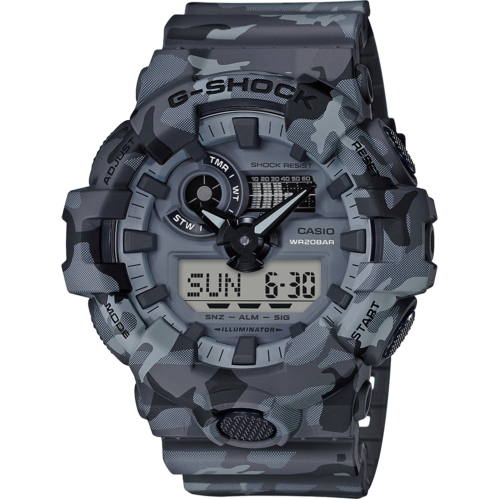 G-Shock Classic Style GA-700CM-8AER Camouflage Horloge