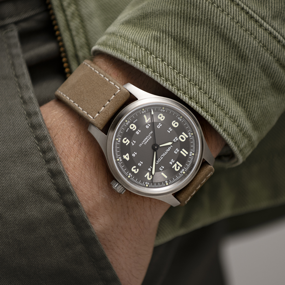Hamilton Khaki H70545550 Khaki Field Titanium horloge • EAN: 7640167049806  • Horloge.be