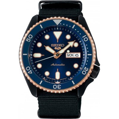 Seiko SBSA098 Seiko 5 Sports horloge